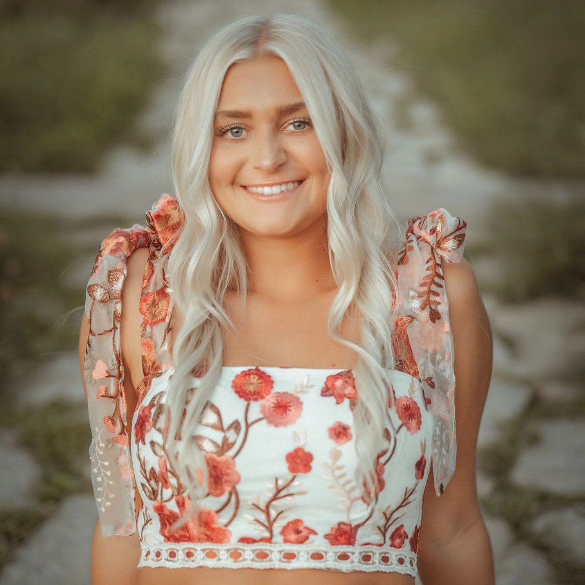 TreynorCSD's tweet image. Our next featured senior is Ella Thornton, who plans to attend IWCC to study dental hygiene and play basketball.  Read more about Ella in the spotlight linked below, and join us in wishing her the best of luck as she continues on a path of #excellence.  sites.google.com/treynorcardina…