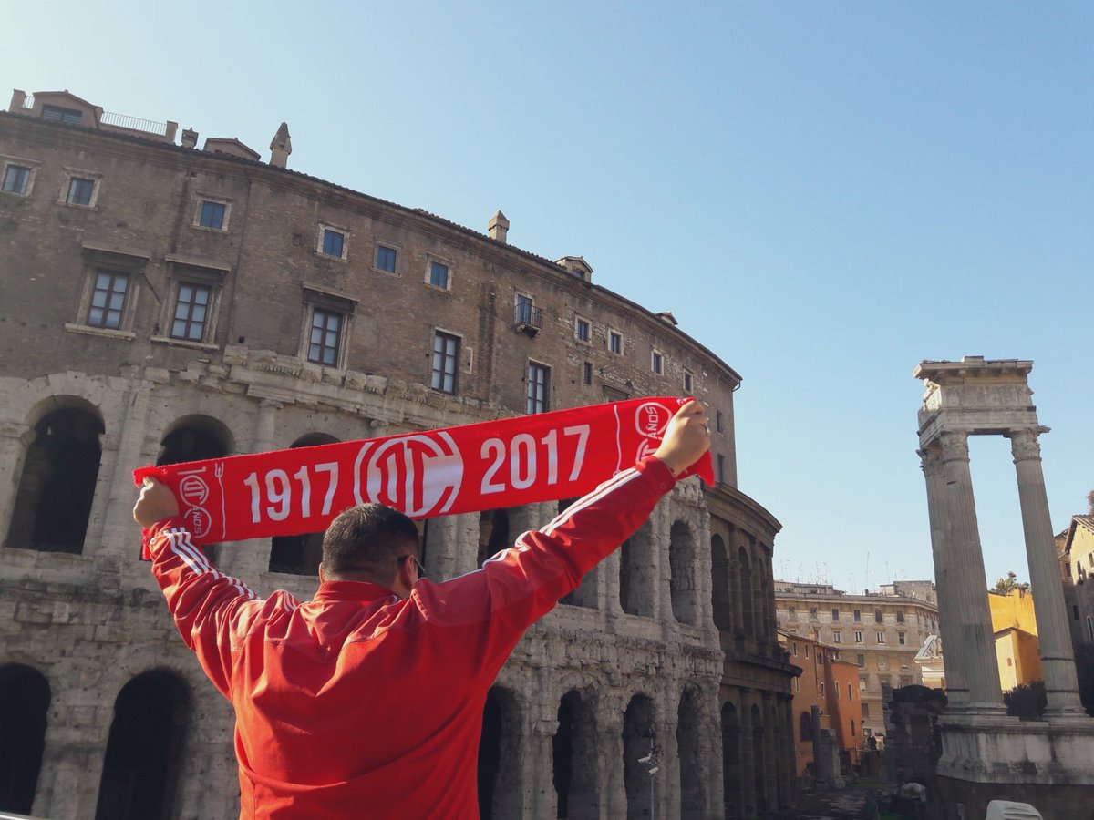 La Banda del Rojo 04 🇲🇽 🇱🇻 tweet media