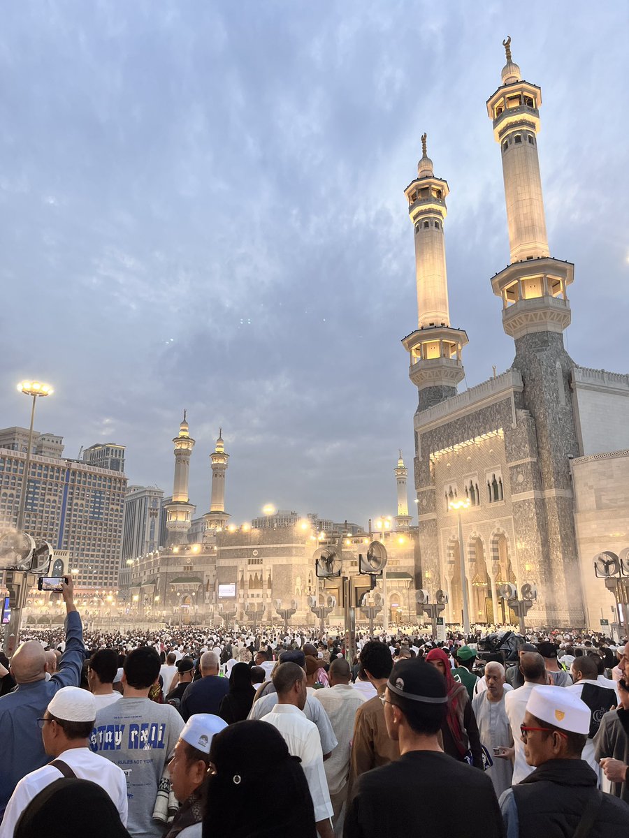 lâciz umâri tweet media