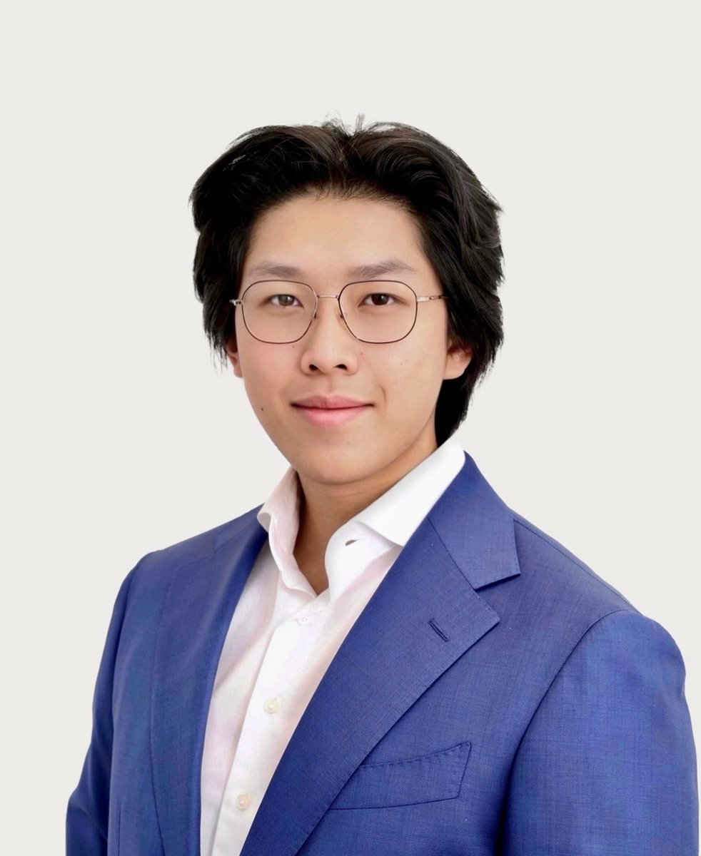 DKJEI_UHN's tweet photo. 📣 New publication alert!

A new study led by Dr. Clara Chan, cornea surgeon @DKJEI_UHN, shows that a non‑invasive treatment for corneal thinning/perforation works as well as surgery.

Read more >> https://t.co/g9fF1H8ziq https://t.co/nDn64ekijg