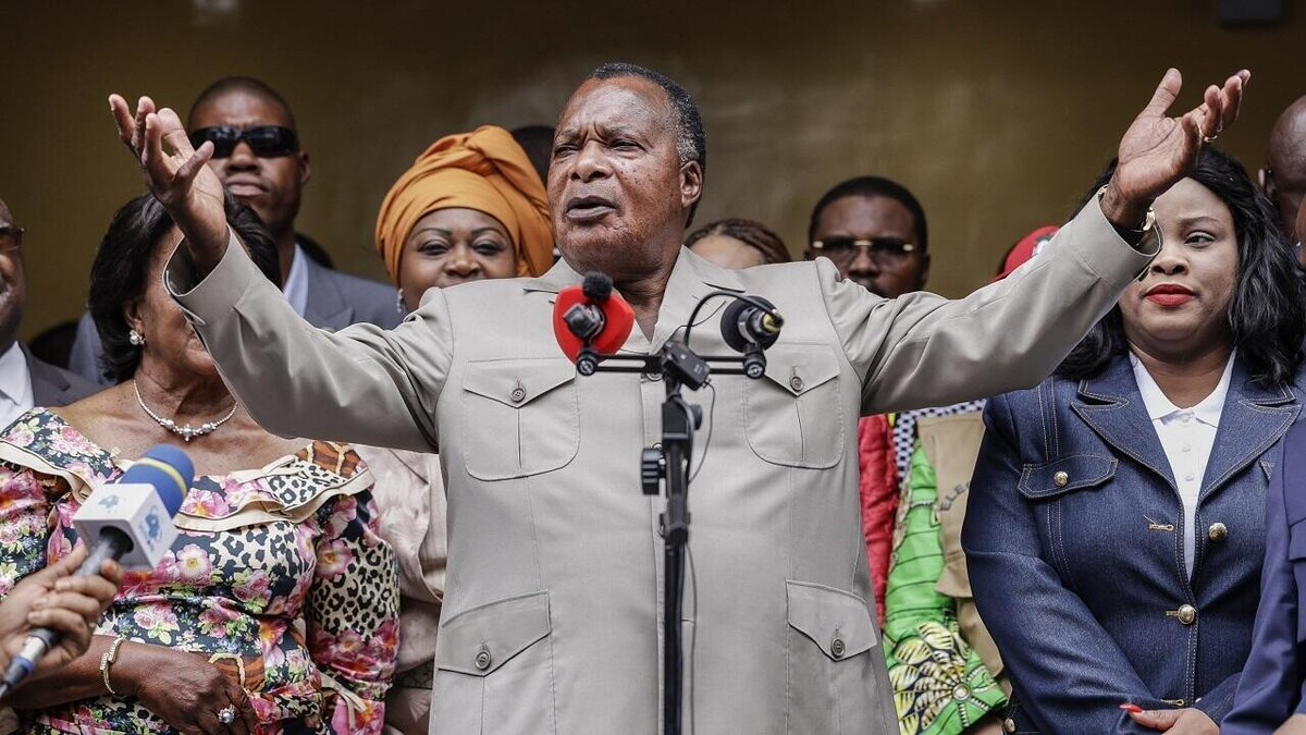 RFI's tweet photo. Congo-Brazzaville: Denis Sassou-Nguesso élu président pour la cinquième fois consécutive
➡️ https://t.co/wvzE08HsHR https://t.co/4MehEmwoeR