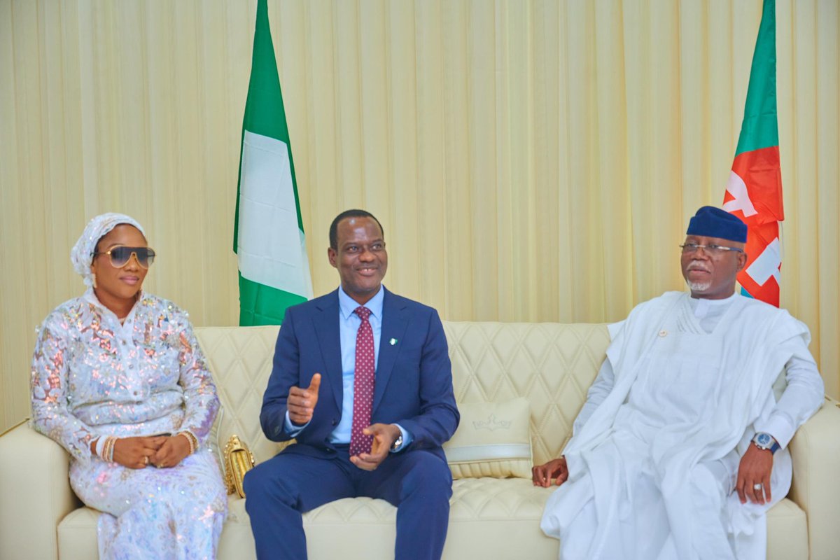 taiwoyedele's tweet photo. My sincere appreciation to the Governor of Ondo State, Distinguished Senators, Honourable Members, and other eminent personalities from Ondo State for hosting me to a reception yesterday at the Ondo State's new Lodge in Abuja following my swearing-in as Minister. 

I am grateful for the overwhelming show of love and support.