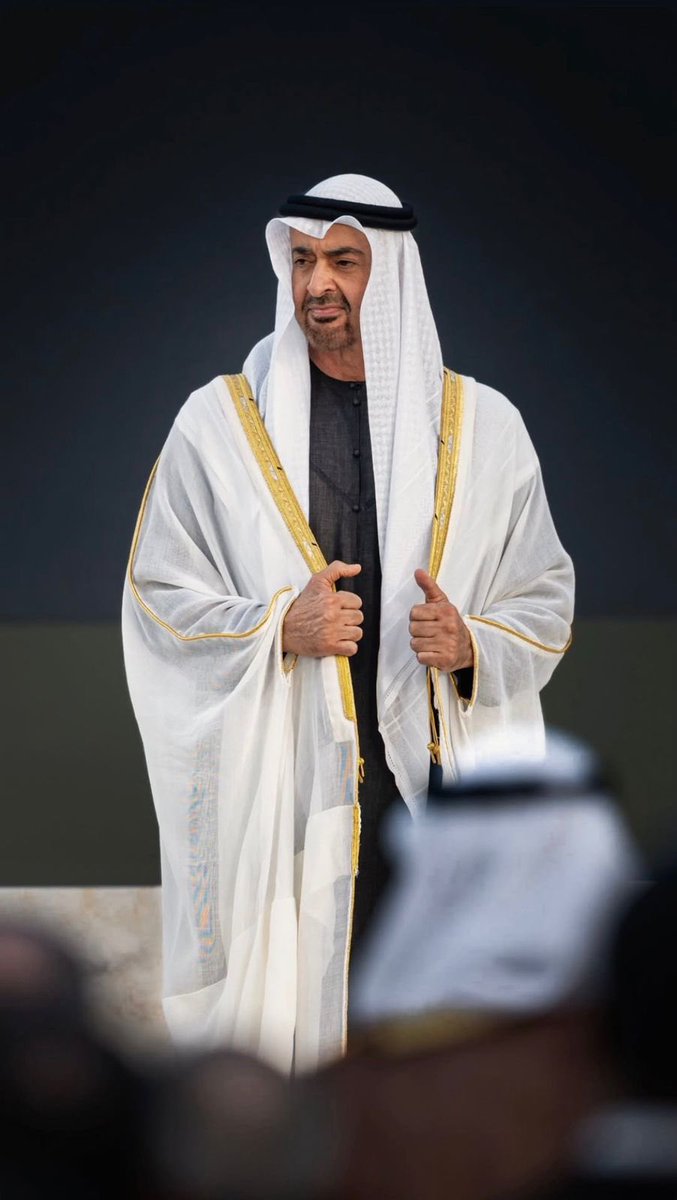 #كلنا_محمد_بن_زايد
ربي يحفظك ويحرسك ويمدك بطولة العمر 🇦🇪❤️