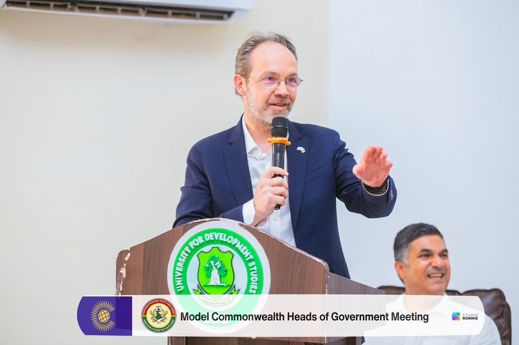 Christian Rogg tweet media