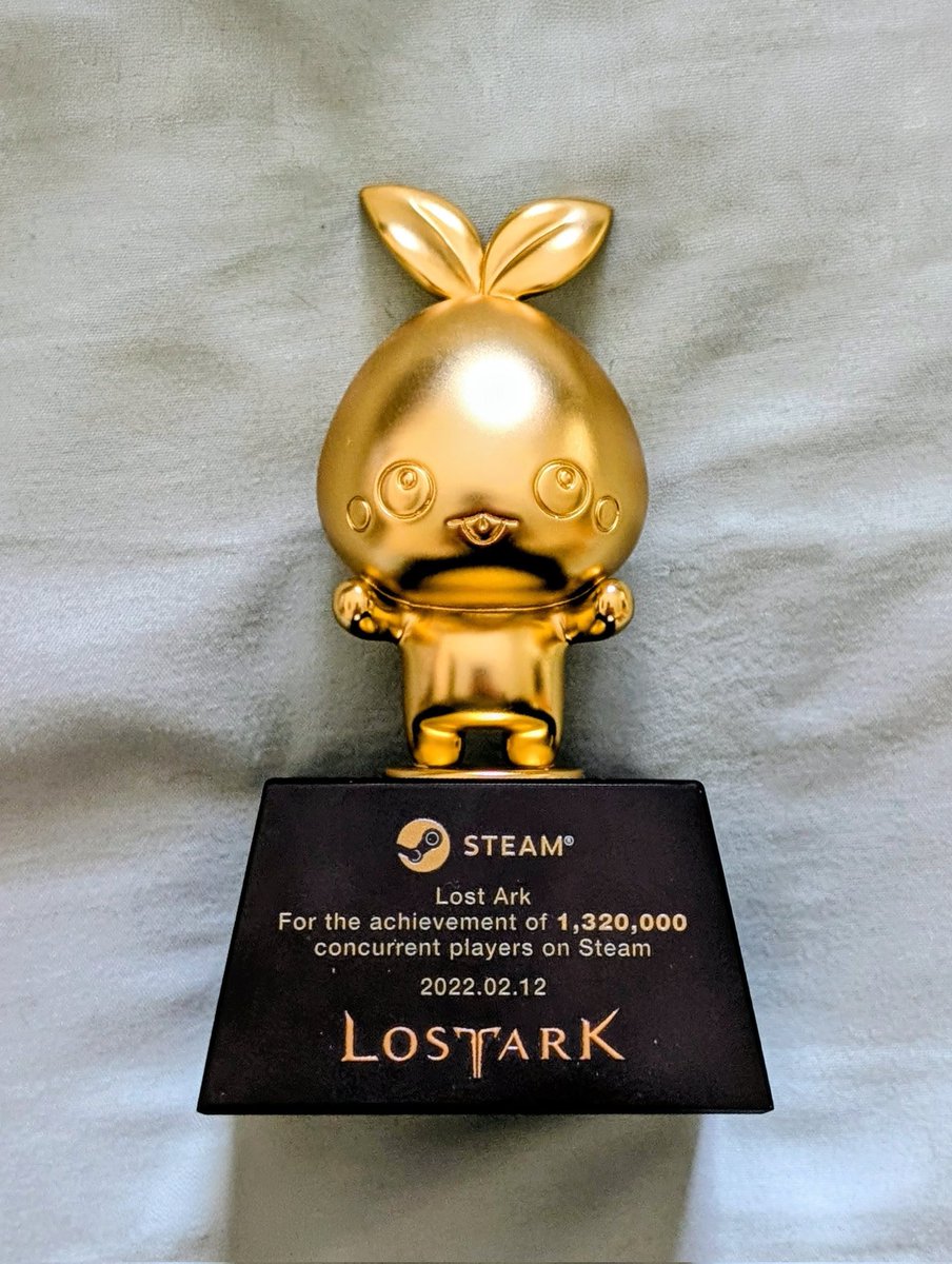 Roxx 🌙 tweet media