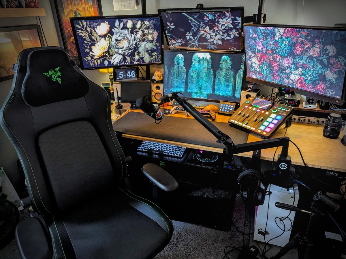 skinnedteen tweet media