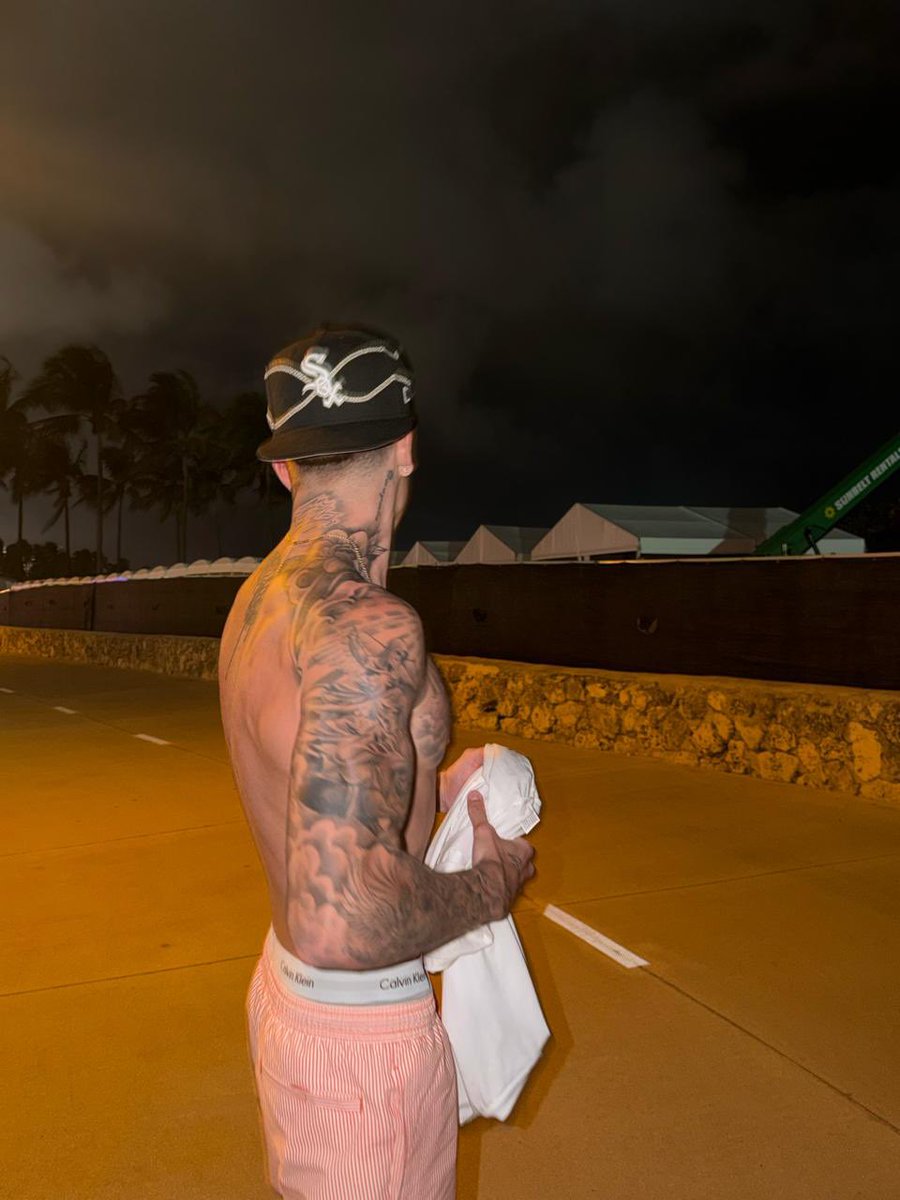 Clément tweet media