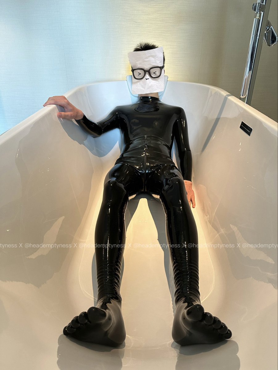 脑袋空空的 tweet media