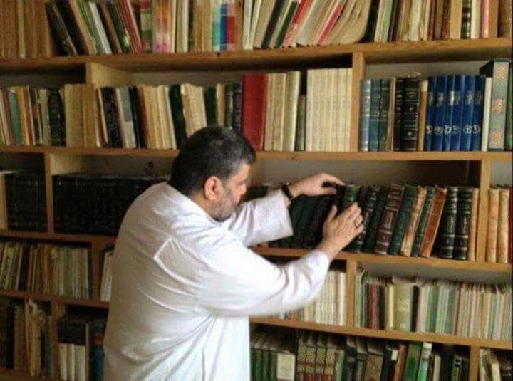 SAW_SADR's tweet photo. ماورد:  ان الله خلق العقل فقال له أقبل فأقبل وقال له إدبر فأدبر فقال وعزتي وجلالي ماخلقت شيء احسن منك أو احب لي منك بك ءأخذ وبك اُعطي

-حديث في فضل العلم-
حجة الاسلام والمسلمين السيد القائد مقتدى الصدر اعزه الله https://t.co/f7toD8QJxY
