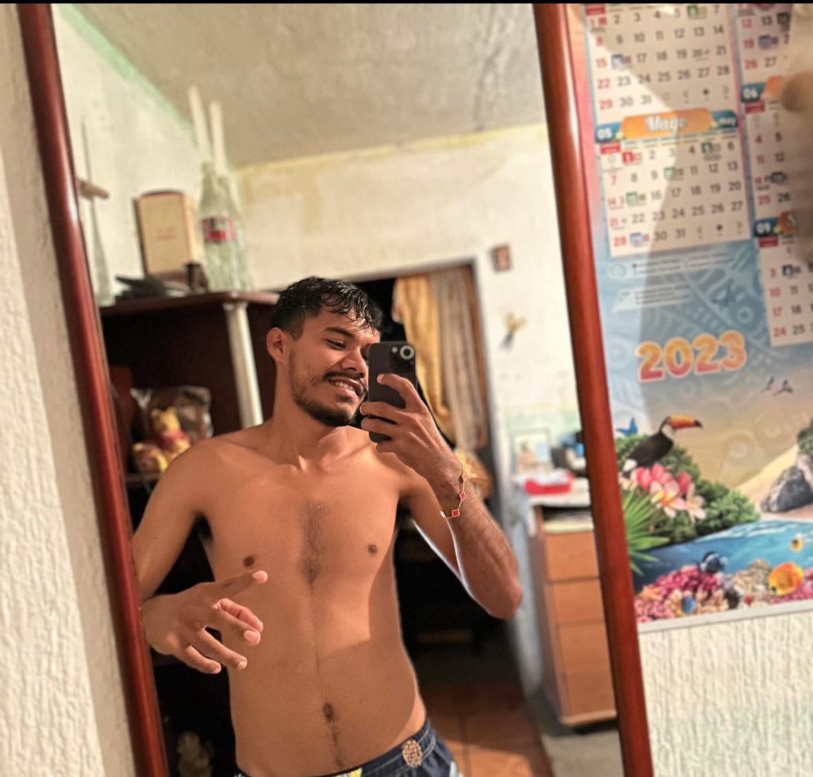 Heterosi1's tweet photo. Heterosexual engañados 
Hombre de campo🔥 https://t.co/8RAzckEXeA