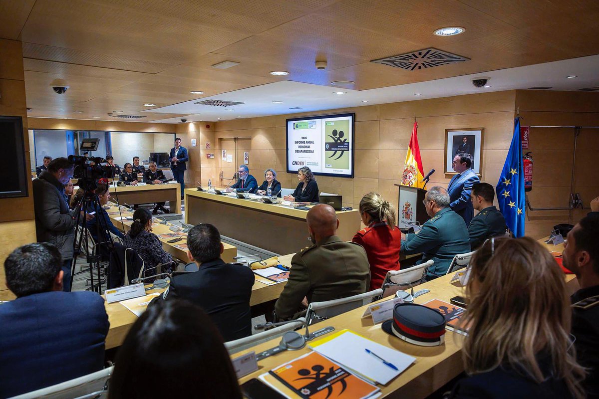 Colegio Oficial de la Psicología de Madrid tweet media