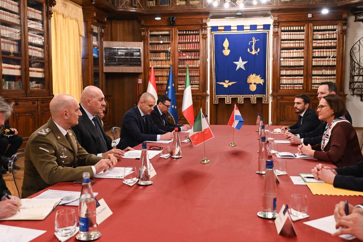 Yuriko Backes tweet media