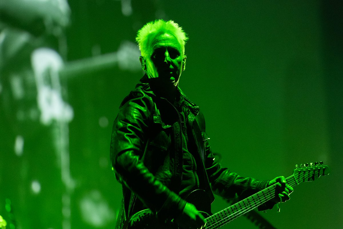 Pearl Jam tweet media