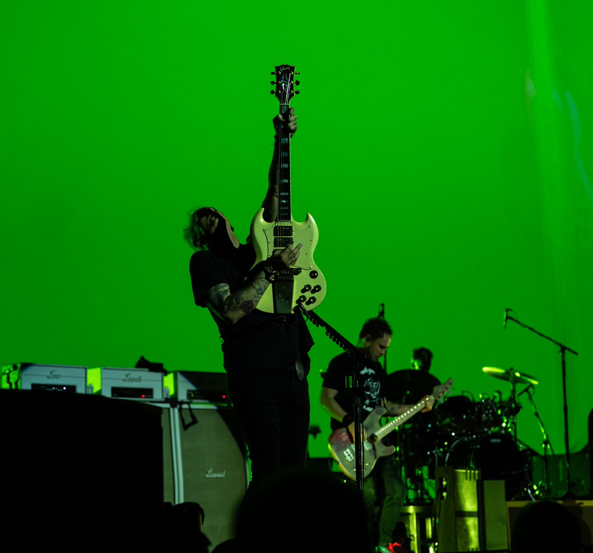 Pearl Jam tweet media