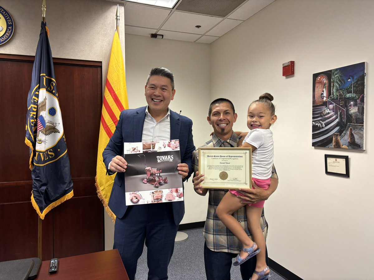 Rep. Derek Tran tweet media