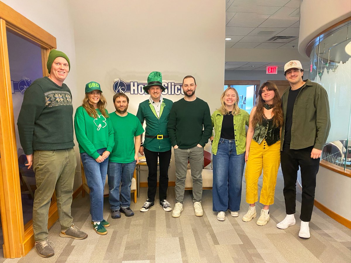 HomeSliceGroup's tweet photo. 🍀 Happy St. Patrick’s Day from HomeSlice! 🍀

#StPatricksDay #Leprecon #SouthDakota #HomeSlice #BlackHills https://t.co/Ax9di28KUC