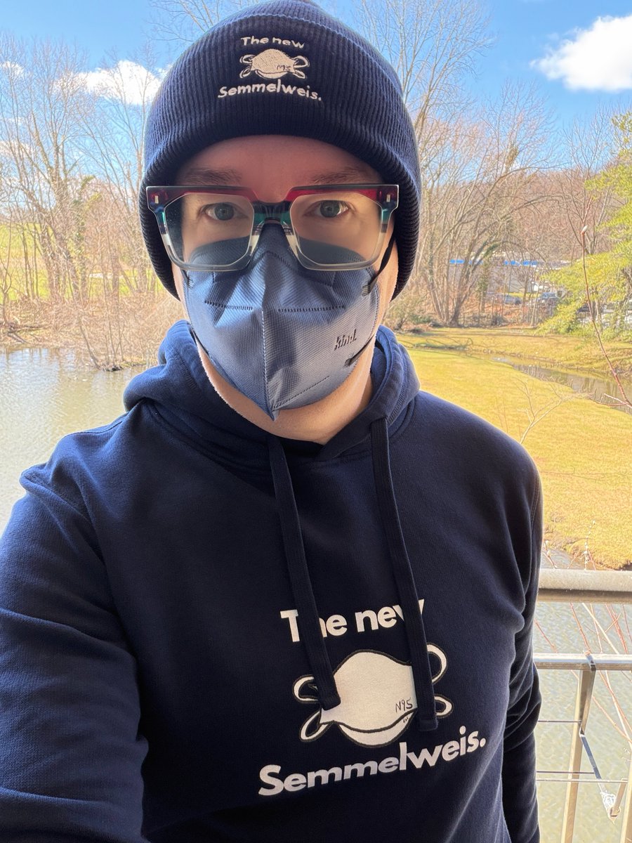 Sassyhomo tweet media