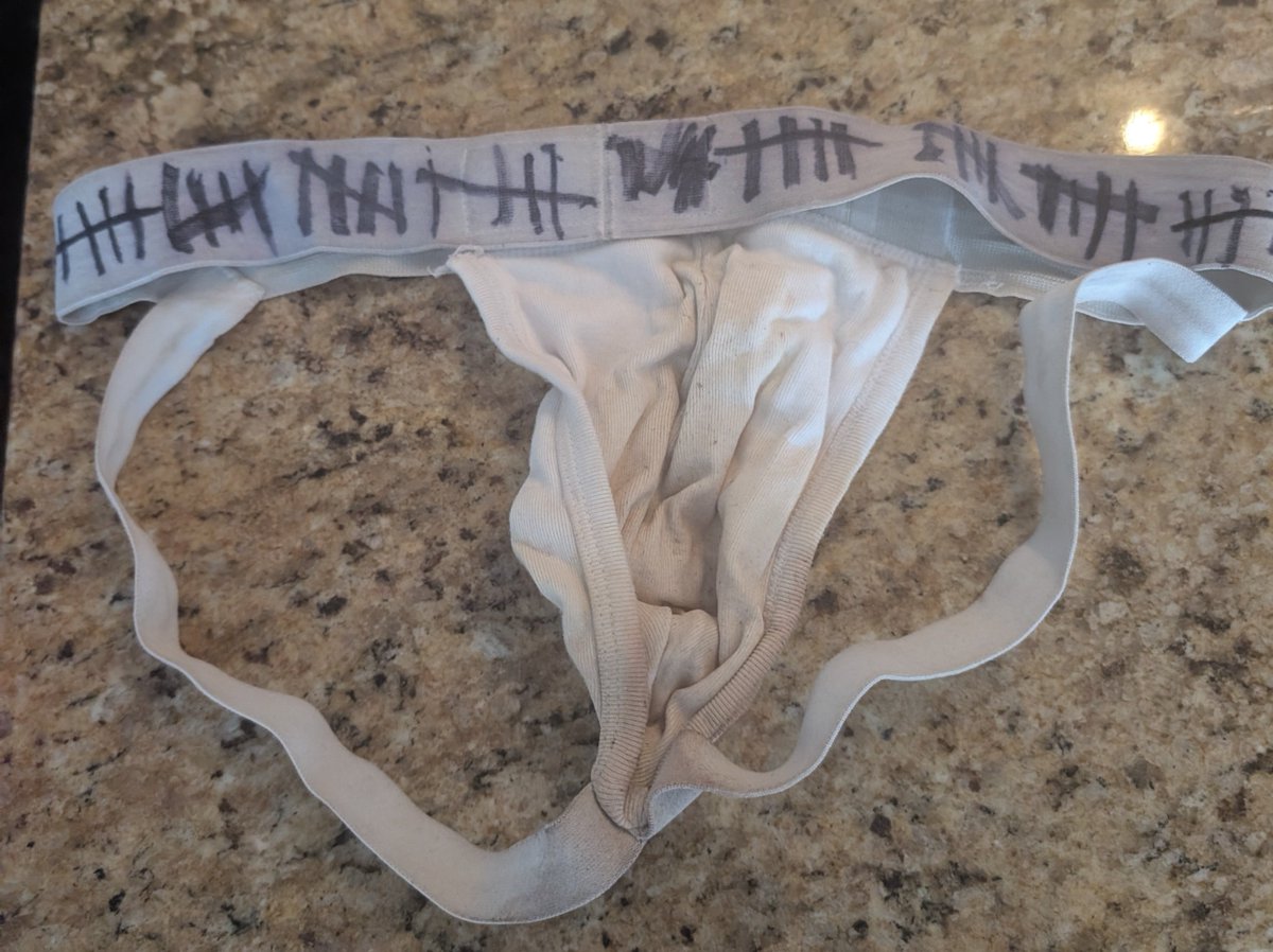 MisterPoundCakeXXX tweet media