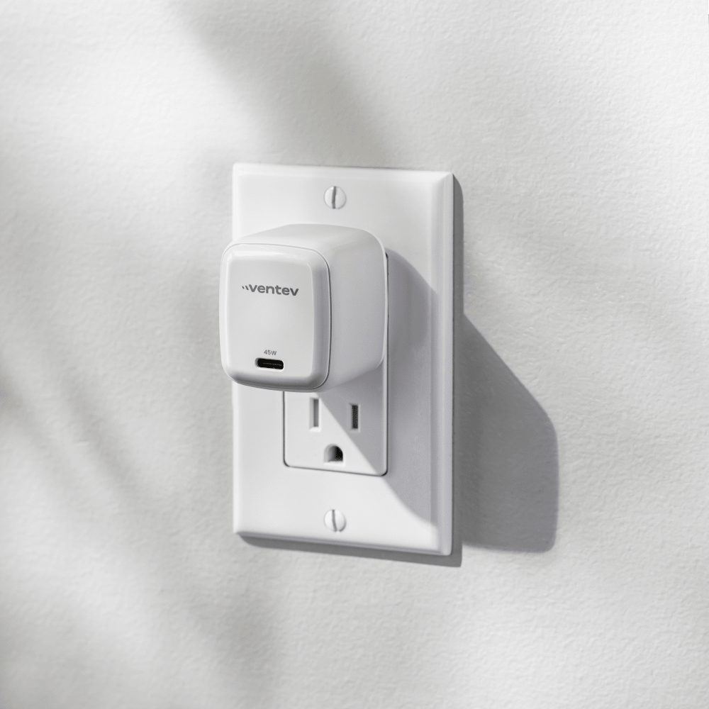 thephonesupply's tweet image. Experience rapid charging with the Ventev ULTRAFAST GaN Mini 45W Wall Charger and 5A USB C to USB C Cable. Perfect for on-the-go power when you need it most. Explore at thephonesupplyco.com #ChargingSolutions #TechEssentials

https://www.thephonesupplyco.com/products/vente…