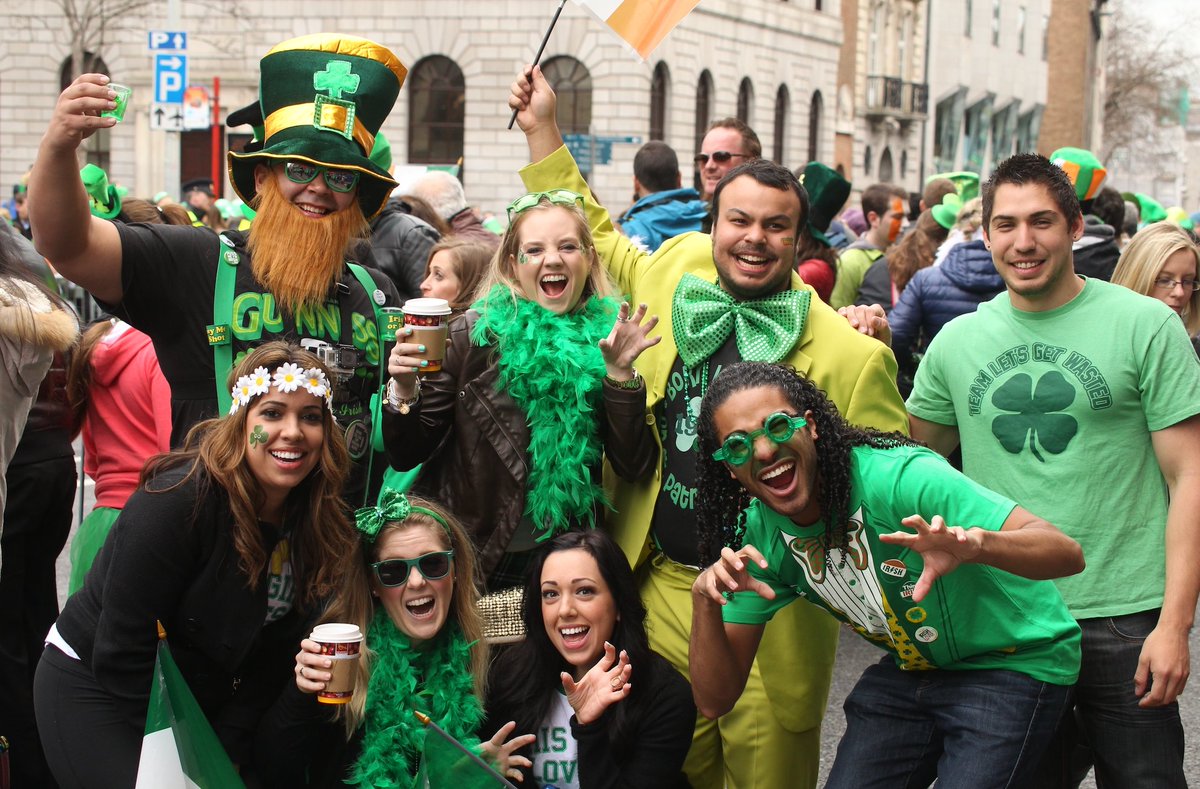 policy_mag's tweet image. Happy #SaintPatricksDay from @policy_mag: 
@bjacollins with
"For this St. Patrick’s Day, a Dream of Irish Unity"
bit.ly/4sJNV2y
&amp;amp;
Tom Axworthy with
"From Ireland to Ireland: The Rhyming of Hope and History"
bit.ly/4s8NkYs
#cdnpoli 🇨🇦🇮🇪