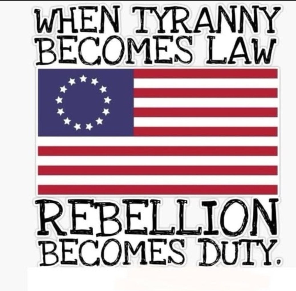 universenus's tweet photo. @TWEETnElvis @BlisterPearl While he and his B rats are #fleecing #America in #insidertrading on oil futures! Isn't that a serious violation for a President to benefit in such a corrupt way?
#Americaisbroken #Americaisfucked #Americaiscorrupt https://t.co/1ZHwVPtEjz