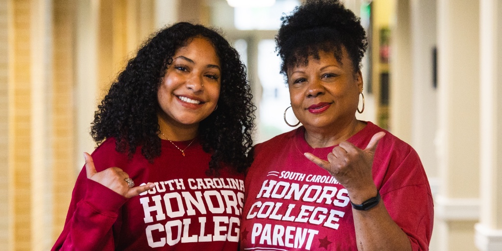 South Carolina Honors College tweet media