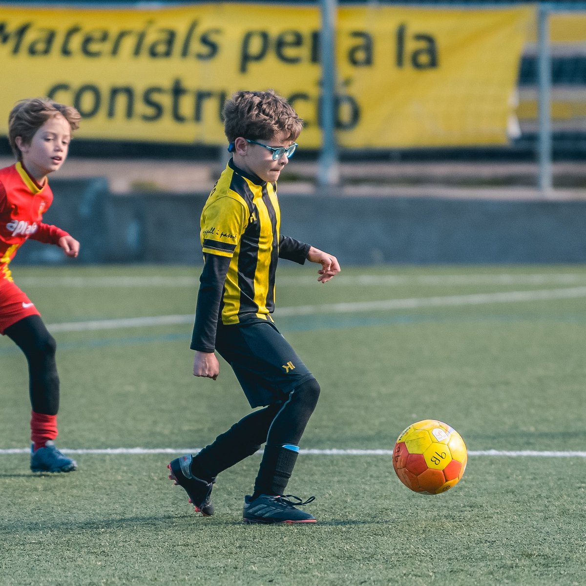 CE Mataró tweet media