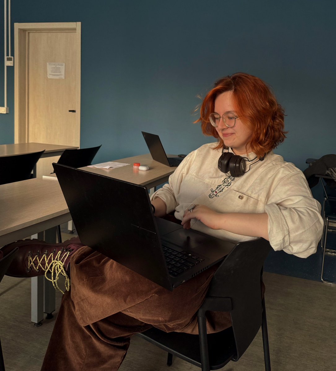 даша бильвизз tweet media