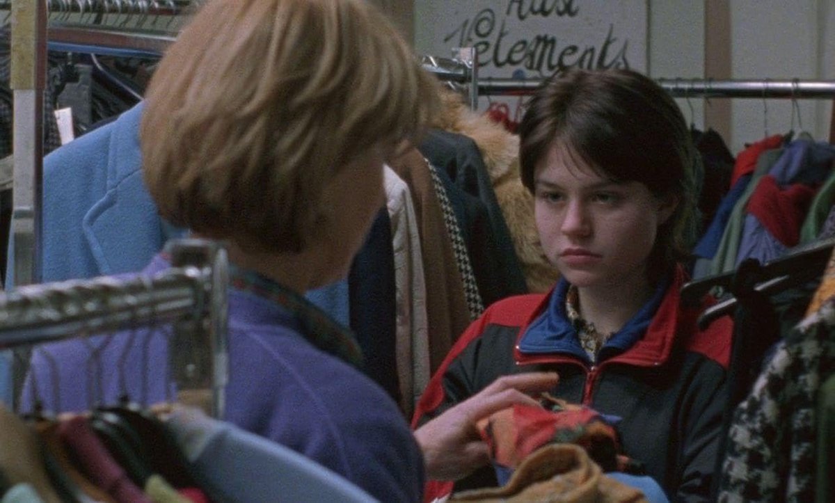 FrankMalfitano's tweet photo. 1 MORE LIST OF 100 FAVORITE FILMS (IN NO ORDER) 72: With the very sad death of superb #Belgian actress #EmilieDequenne here’s her breakthrough performance as struggling poor 17 year old living with alcoholic mother in moving 1999 #neorealist 🎞️ by the #DardenneBrothers #Rosetta https://t.co/VDSq62jzTh