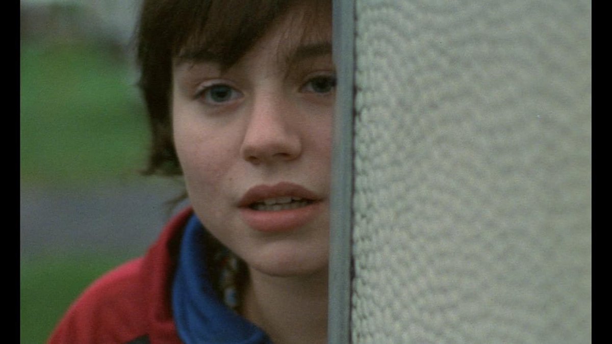 FrankMalfitano's tweet photo. 1 MORE LIST OF 100 FAVORITE FILMS (IN NO ORDER) 72: With the very sad death of superb #Belgian actress #EmilieDequenne here’s her breakthrough performance as struggling poor 17 year old living with alcoholic mother in moving 1999 #neorealist 🎞️ by the #DardenneBrothers #Rosetta https://t.co/VDSq62jzTh