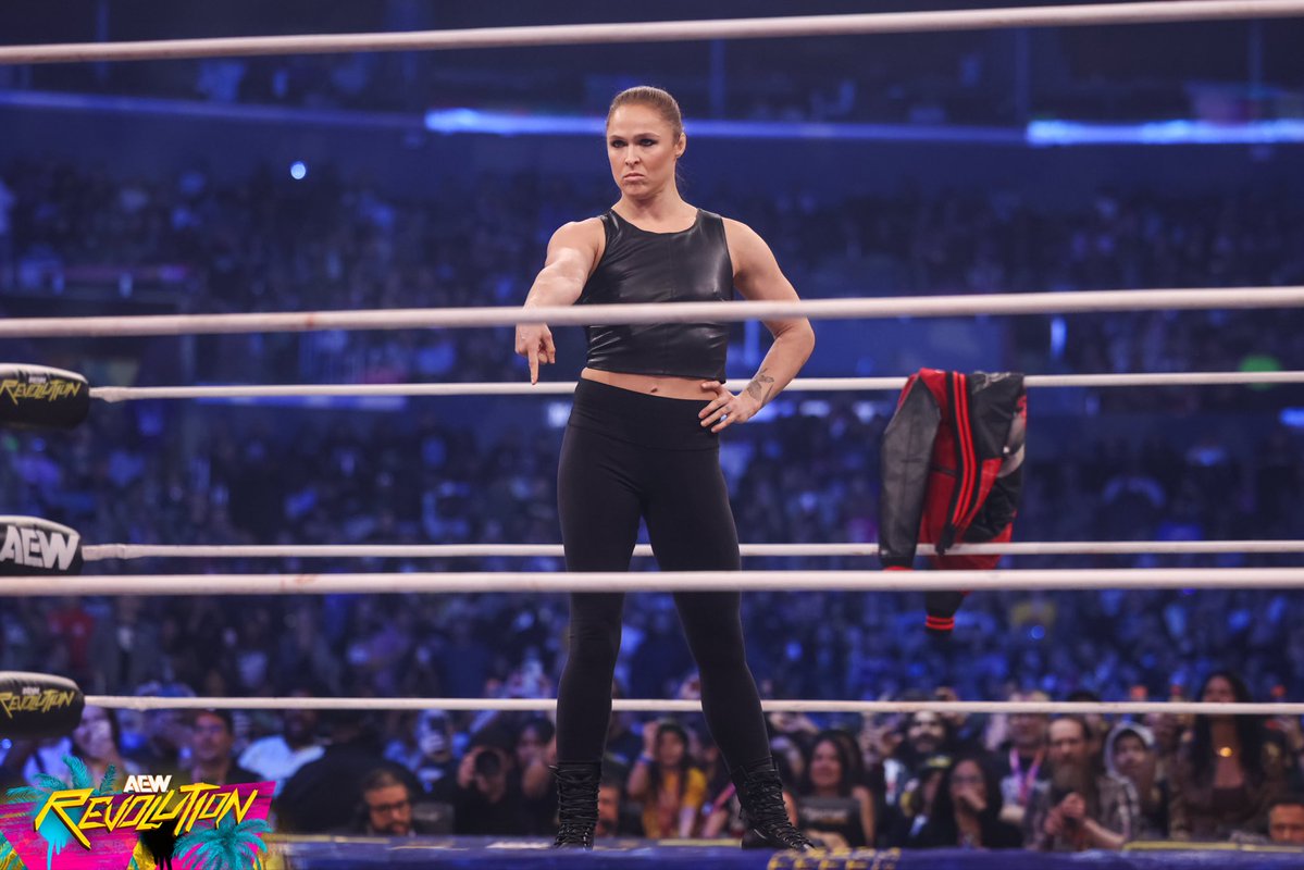 AEWCer0Miedo's tweet image. If you’re mad at AEW bringing in Ronda Rousey, that’s on you.

She’s a draw — that’s just a fact.

Bringing her in means more eyeballs on the product. That’s smart business.

As long as she’s booked right and doesn’t overshadow the roster, it’s a win.