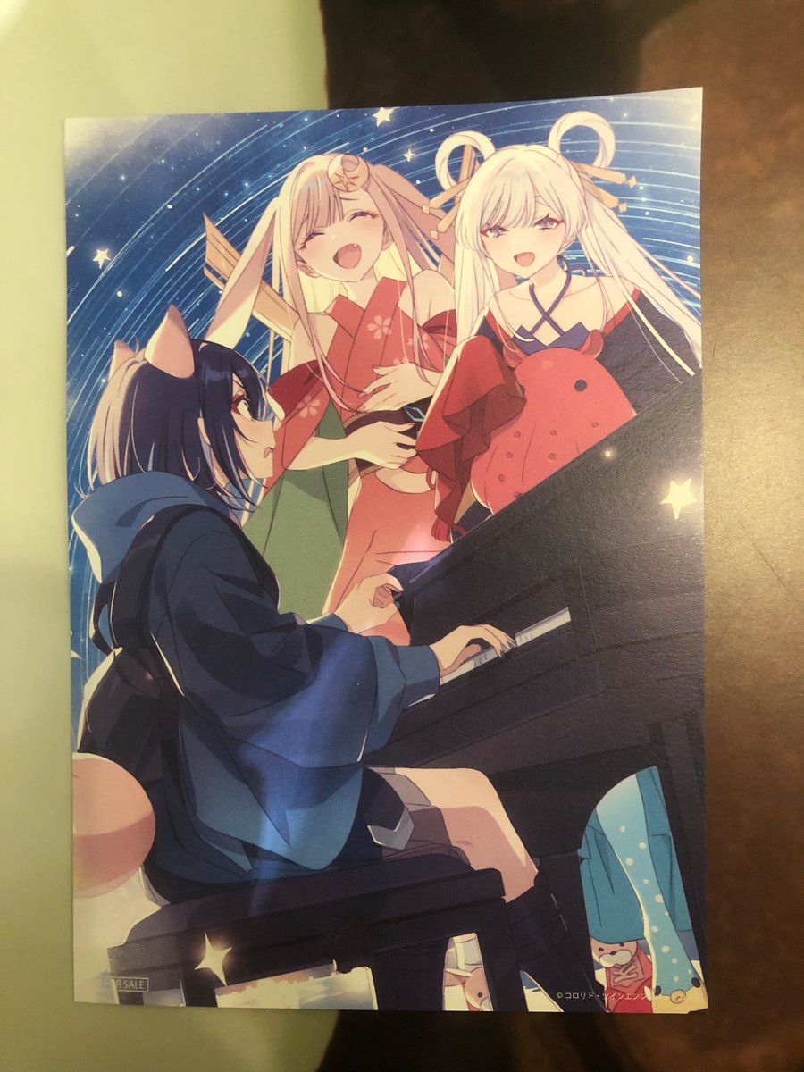 #超かぐや姫 !
Tジョイ京都で鑑賞
ストーリーの要所要所で聴かせてくるギターの旋律が素晴らしい。心まで震わせてくる。
そして、もうヤチヨから目が離せない。
表情、セリフ..切ない想いが沁みる。
だからこそ、ハッピーエンドへ連れて行く彩葉のパワーにホント勇気貰える。大好きな締めくくり。