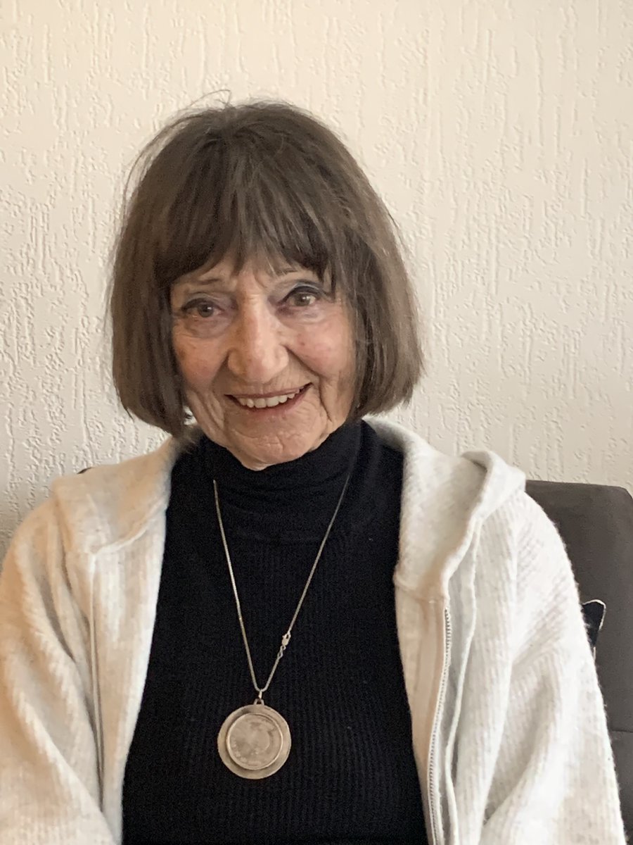 Dolly van den Berg tweet media