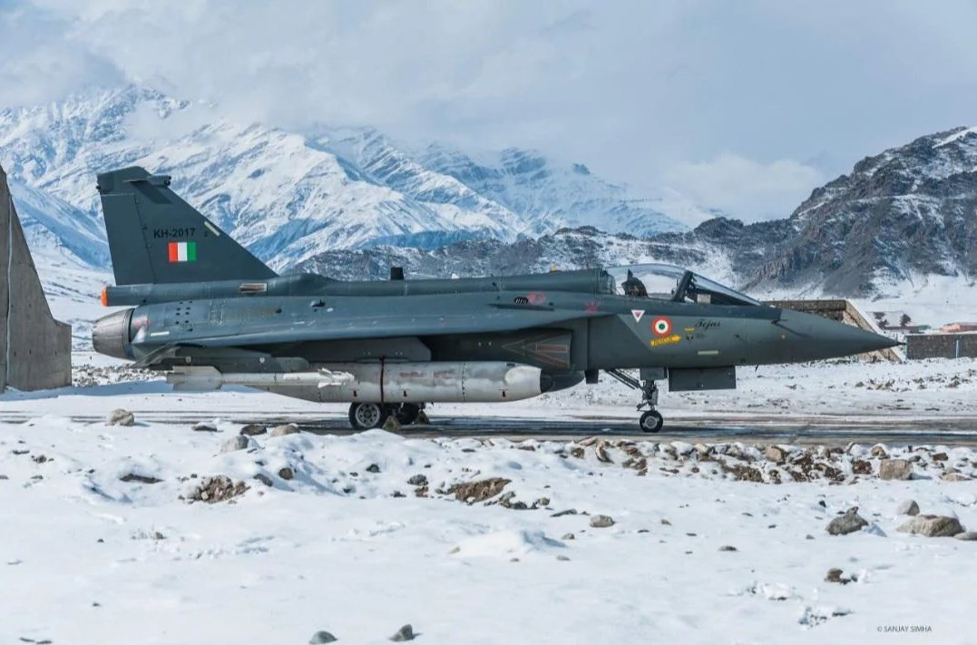 SILENT BRIEF tweet media