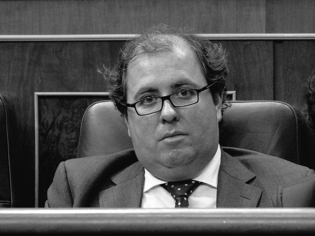 El que votó en contra esperando su ejecución