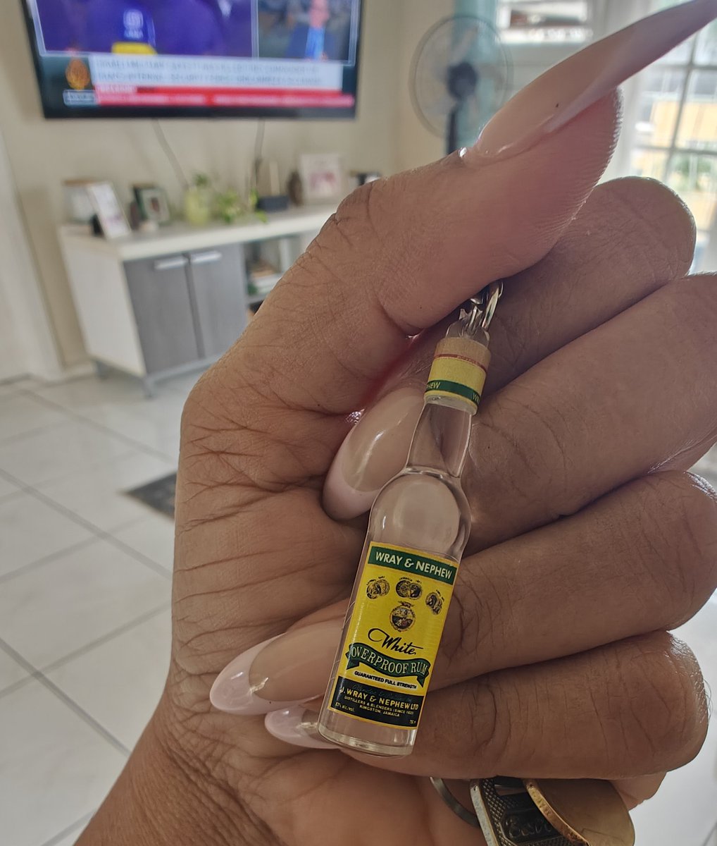 Ne Regrette Rien tweet media