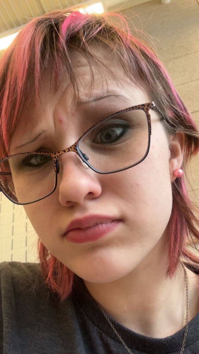 ⭑.ᐟ𝙴𝚖𝚘 𝚂𝚙𝚘𝚗𝚐𝚎𝚋𝚘𝚋 𝚘𝚏 𝚜𝚑𝚎𝚍𝚝𝚠𝚝ᯓ tweet media