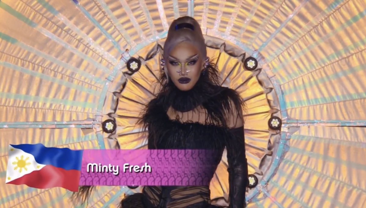 m1ntyzone's tweet photo. She still served the Minty Fresh fantasy โจโจโจ
#TeamMintyFresh #TheFutureIsFresh #DragRaceUK #UKvsTheWorld https://t.co/b8RuevwWXe