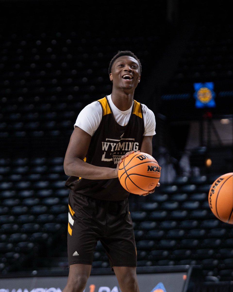 Wyoming Cowboy Basketball tweet media