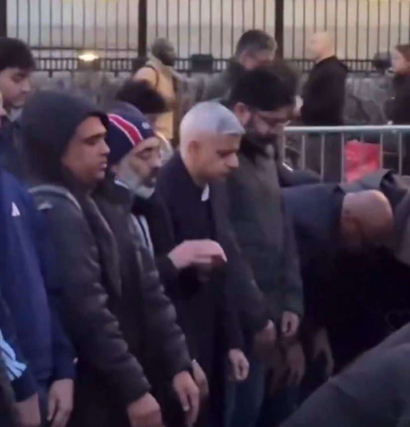 Charlotte Gill tweet media