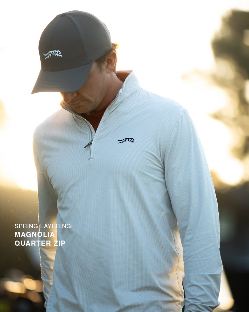 SUN DAY RED tweet media