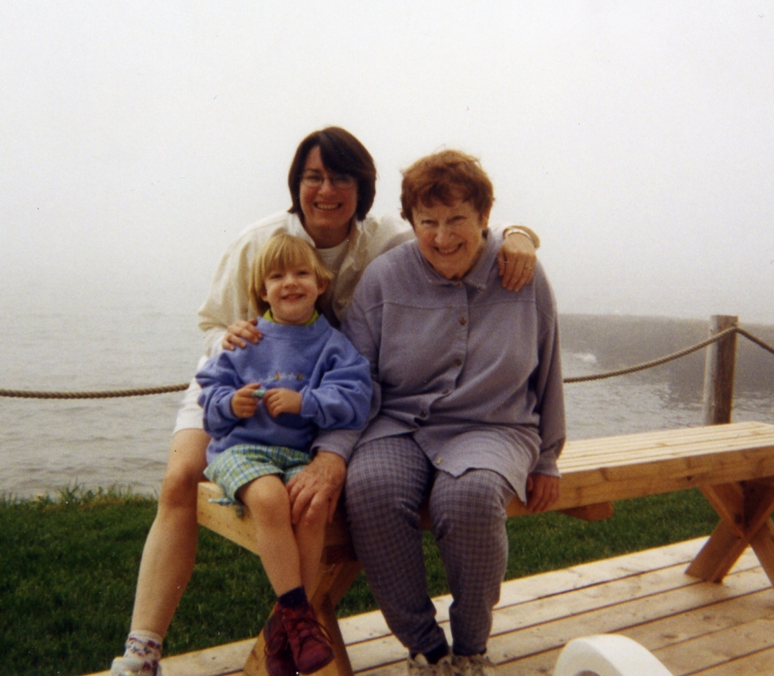 Amy Klobuchar tweet media