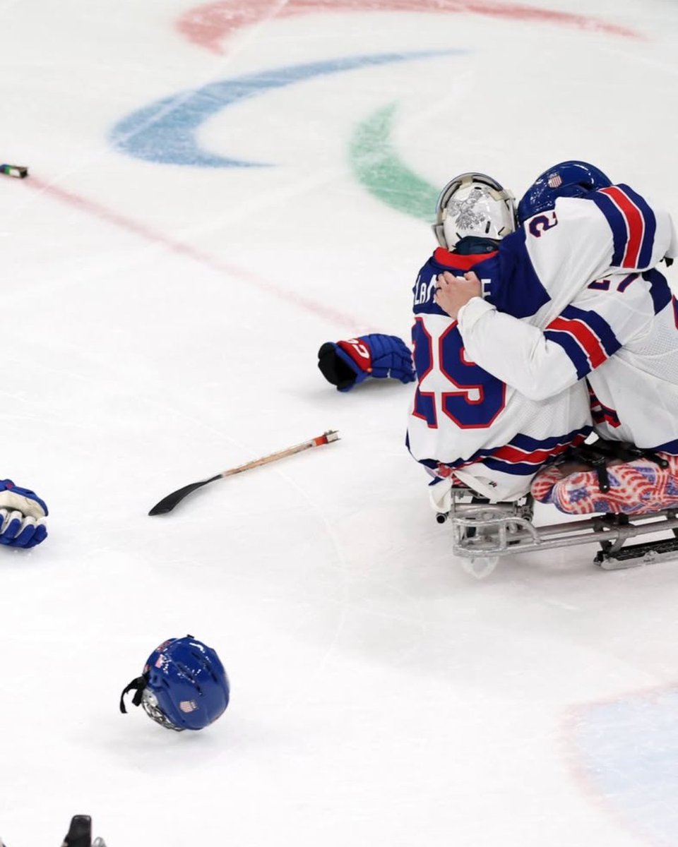 Mass_Hockey's tweet photo. Team USA brings home gold 🇺🇸🥇
Congratulations to David Eustace (Stoneham, MA), Griffin LaMarre (Haverhill, MA), and USA Hockey Executive Director Pat Kelleher (Belmont, MA) on an incredible Paralympic run. https://t.co/o69fPcdQnr