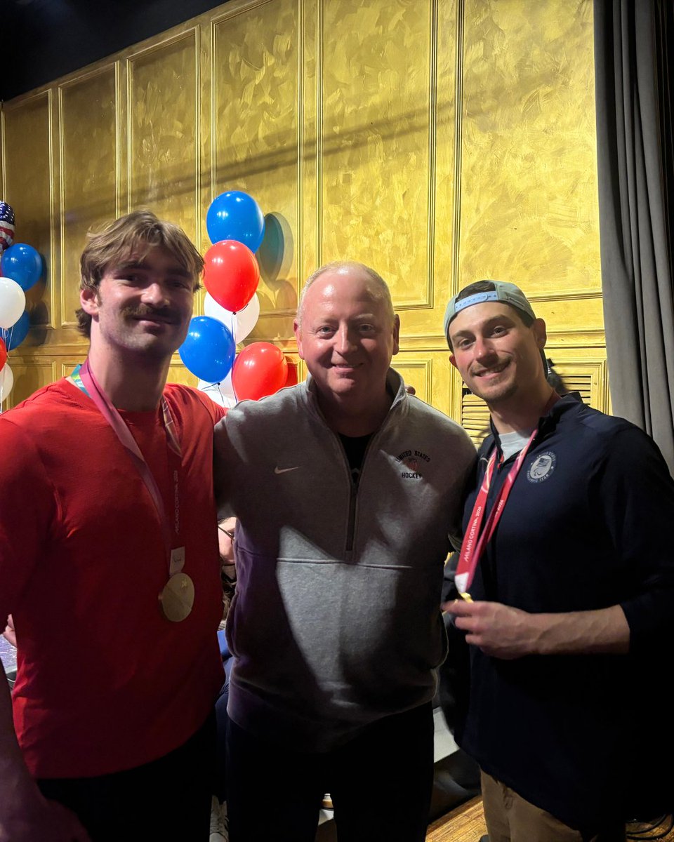 Mass_Hockey's tweet photo. Team USA brings home gold 🇺🇸🥇
Congratulations to David Eustace (Stoneham, MA), Griffin LaMarre (Haverhill, MA), and USA Hockey Executive Director Pat Kelleher (Belmont, MA) on an incredible Paralympic run. https://t.co/o69fPcdQnr