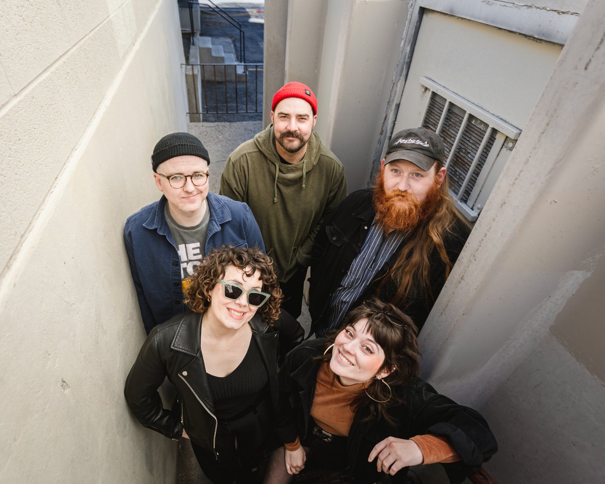 SLUG Magazine tweet media