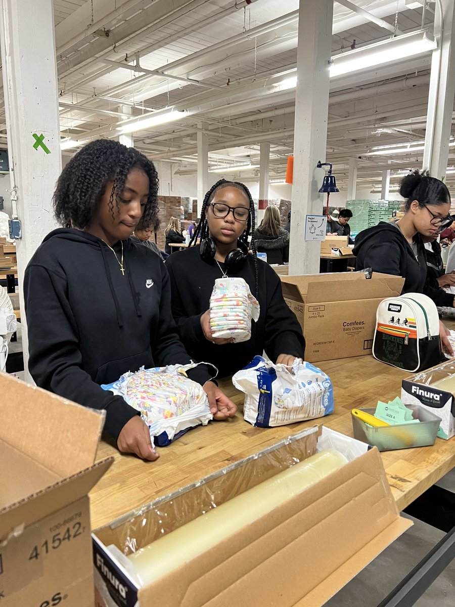 TeachStanley's tweet photo. GHMS AVID volunteered at Diaper Bank NC today. We wrapped 17,080 diapers to cover 569 babies! @GHMS_Grizzlies #avid #servicelearning https://t.co/1PvMDYKLj5