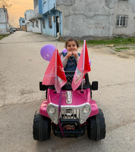 losev1998's tweet photo. Sağlıklı bir gelecek her çocuğun hakkıdır.
Bu yüzden diyoruz ki:
#ÖnceÇocuklarİyileşsin
🔗 https://t.co/Vfsw9XGLFU https://t.co/GIciyYrP0i