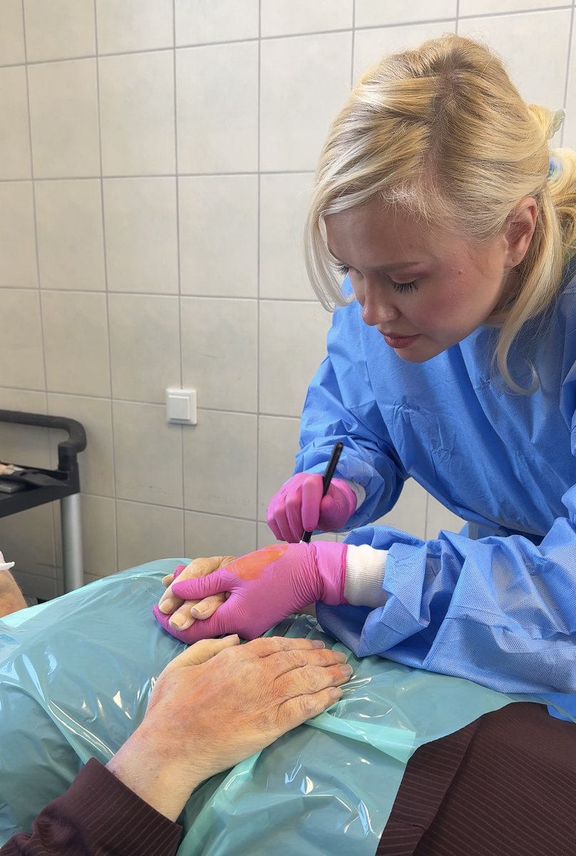 Маргарита tweet media