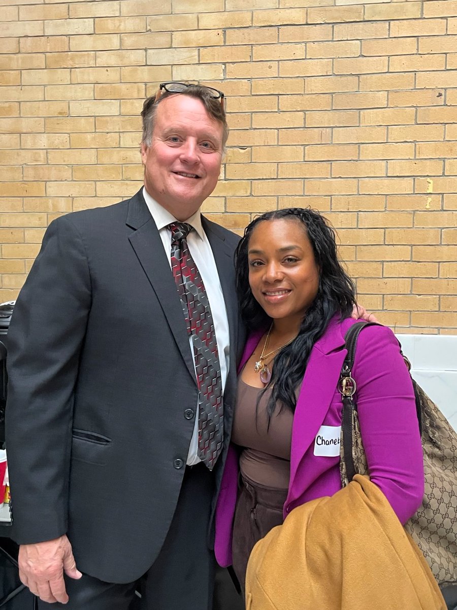 Michael O. Moore tweet media