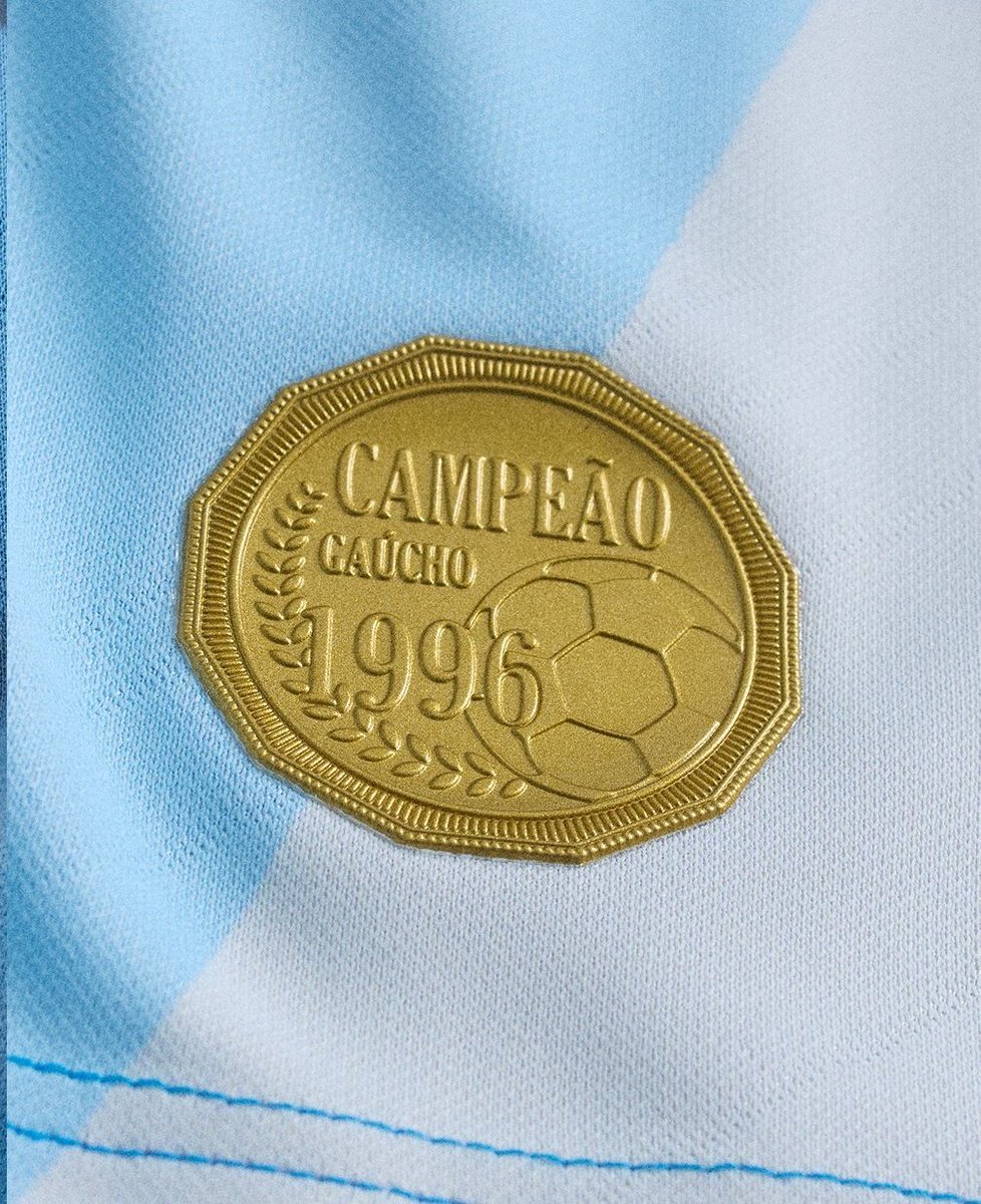 Mundo Azul 1983 tweet media